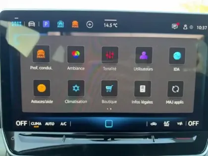 Photo 26 Volkswagen Golf  1.5 eHybrid 204ch VW Edition DSG6