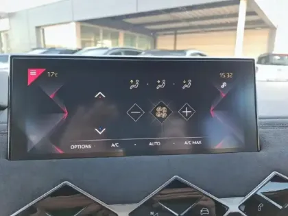 Photo 14 DS DS 3  Crossback PureTech 130ch Performance Line Automatique
