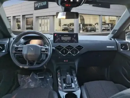 Photo 7 DS DS 3  Crossback PureTech 130ch Performance Line Automatique