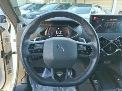 Photo 11 DS DS 3  Crossback PureTech 130ch Performance Line Automatique