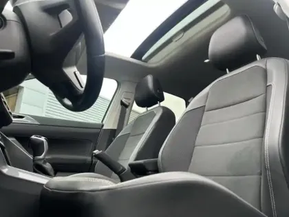 Photo 8 Volkswagen Taigo  1.5 TSI 150ch Style DSG7