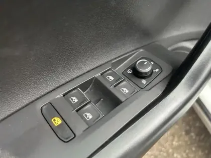 Photo 14 Volkswagen Taigo  1.5 TSI 150ch Style DSG7