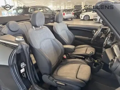 Photo 8 Mini Mini cabrio Cabrio Cooper 136ch Edition Greenwich BVA7 Euro6d-T