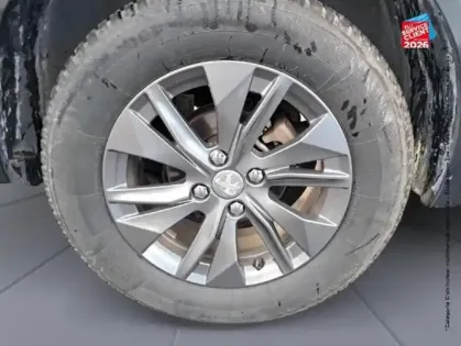 Photo 9 Peugeot 2008  1.2 PURETECH 130CH S&S ACTIVE PACK EAT8