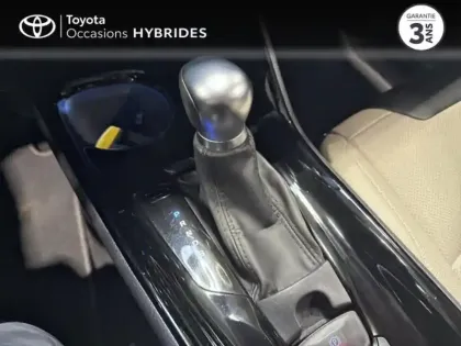 Photo 11 Toyota C-HR  1.8 Hybride 122ch Collection E-CVT