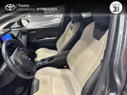 Photo 14 Toyota C-HR  1.8 Hybride 122ch Collection E-CVT