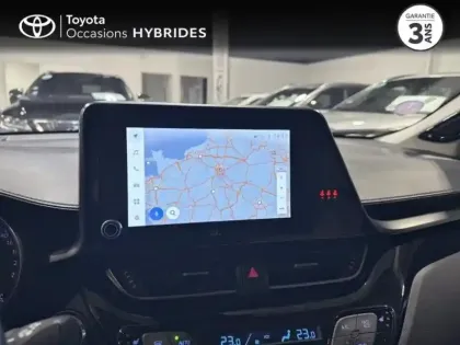 Photo 8 Toyota C-HR  1.8 Hybride 122ch Collection E-CVT