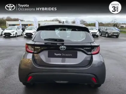 Photo 10 Toyota Yaris  116h Dynamic 5p MY22