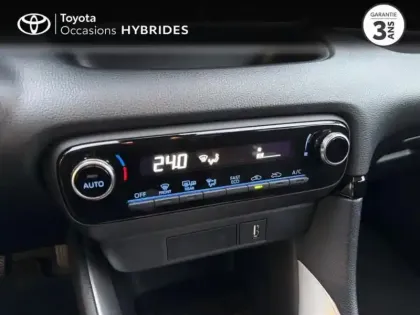 Photo 4 Toyota Yaris  116h Dynamic 5p MY22