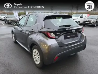 Photo 2 Toyota Yaris  116h Dynamic 5p MY22