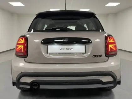 Photo 5 Mini Mini  Cooper 136ch Edition Premium Plus BVA7