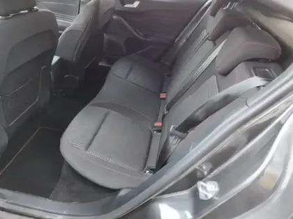 Photo 9 Ford Focus Gén. IV Ph2 ST-Line X 5