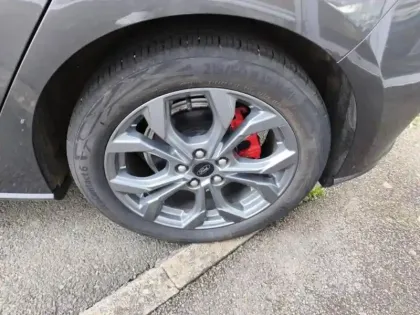 Photo 13 Ford Focus Gén. IV Ph2 ST-Line X 5