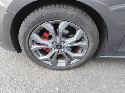 Photo 14 Ford Focus Gén. IV Ph2 ST-Line X 5