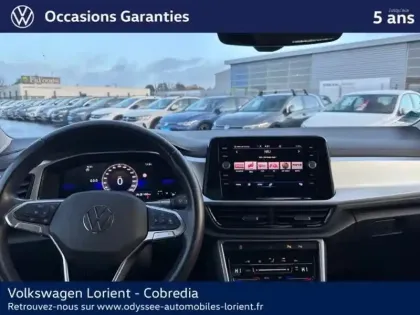 Photo 9 Volkswagen T-roc  1.0 TSI 110ch Life PLUS