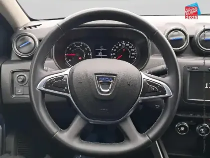 Photo 11 Dacia Duster  1.0 ECO-G 100ch 15 ans 4x2 - E6U