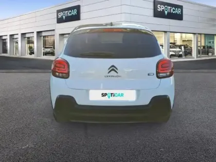 Photo 4 Citroën C3  1.2 PureTech 110ch S&S Shine 120-123g