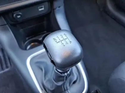 Photo 13 Citroën C3  1.2 PureTech 110ch S&S Shine 120-123g