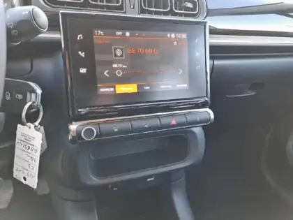 Photo 12 Citroën C3  1.2 PureTech 110ch S&S Shine 120-123g