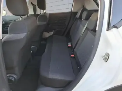 Photo 9 Citroën C3  1.2 PureTech 110ch S&S Shine 120-123g