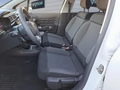 Photo 8 Citroën C3  1.2 PureTech 110ch S&S Shine 120-123g