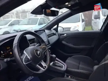 Photo 14 Renault Clio  1.6 E-Tech hybride 145ch Engineered