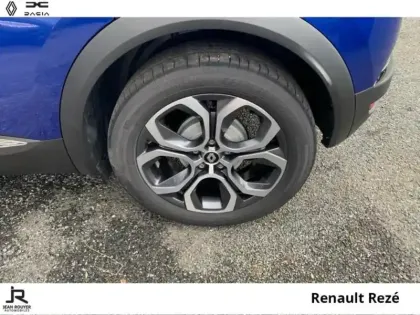 Photo 8 Renault Captur  1.3 TCe mild hybrid 140ch Techno