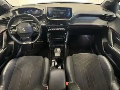 Photo 11 Peugeot 208  e- 136ch GT