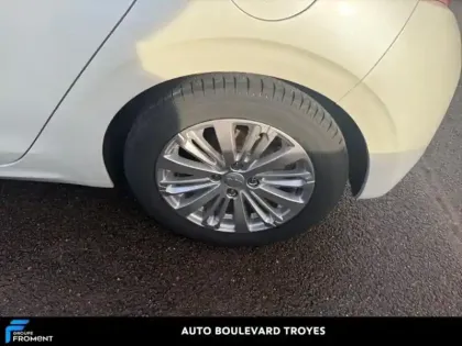 Photo 12 Peugeot 208  1.2 PureTech 110ch E6.c Allure S&S EAT6 5p