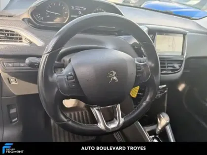 Photo 8 Peugeot 208  1.2 PureTech 110ch E6.c Allure S&S EAT6 5p