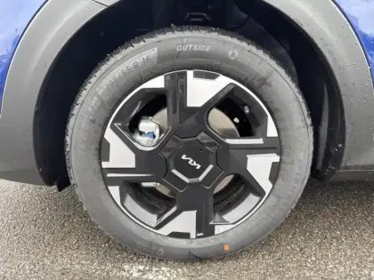 Photo 8 Kia Stonic  1.0 T-GDi 115ch MHEV Active DCT7