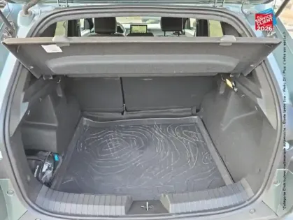 Photo 13 Dacia Duster  1.6 hybrid 140ch Extreme