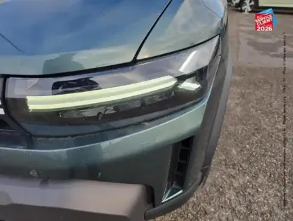 Photo 12 Dacia Duster  1.6 hybrid 140ch Extreme