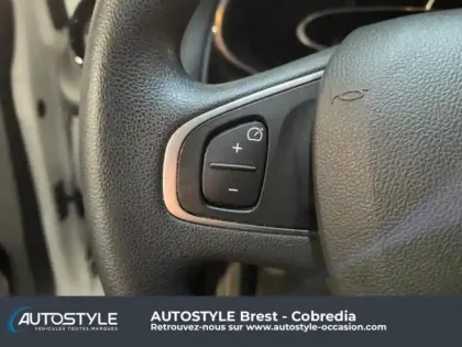 Photo 12 Renault Clio  0.9 TCe 75ch Génération - 19 5p