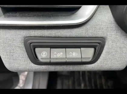 Photo 14 Renault Clio  1.0 TCe 90ch Evolution - 24