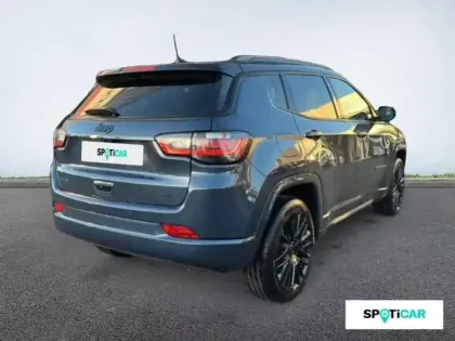 Photo 7 Jeep Compass  1.3 Turbo T4 240ch PHEV 4xe S AT6 eAWD