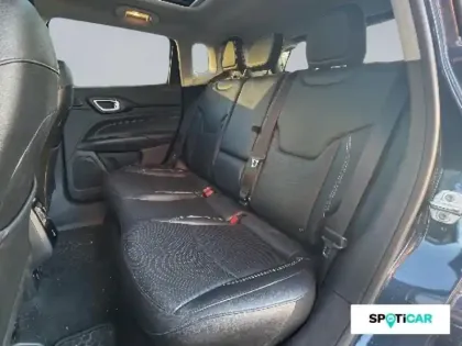 Photo 10 Jeep Compass  1.3 Turbo T4 240ch PHEV 4xe S AT6 eAWD