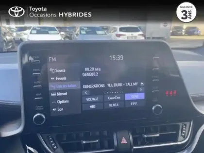 Photo 5 Toyota C-HR  1.8 Hybride 122ch Design Ultimate E-CVT