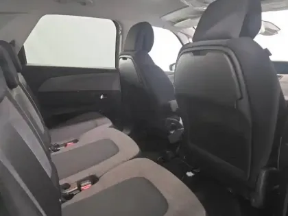 Photo 10 Citroën C4 Spacetourer  PureTech 130ch S&S Feel EAT6