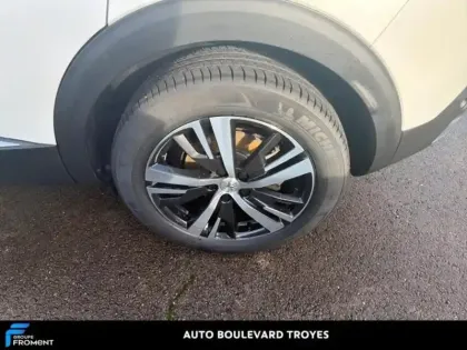 Photo 12 Peugeot 3008  1.2 PureTech 130ch S&S Allure