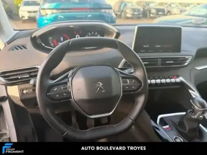Photo 22 Peugeot 3008  1.2 PureTech 130ch S&S Allure
