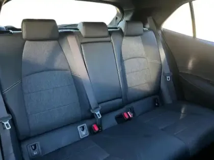 Photo 13 Toyota Corolla  1.8 140ch Design MY24