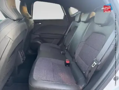 Photo 10 Renault Captur  1.6 E-Tech hybride 145ch Rive Gauche