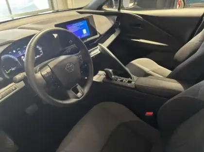 Photo 4 Toyota C-HR  1.8 Hybride 140ch Design NG23