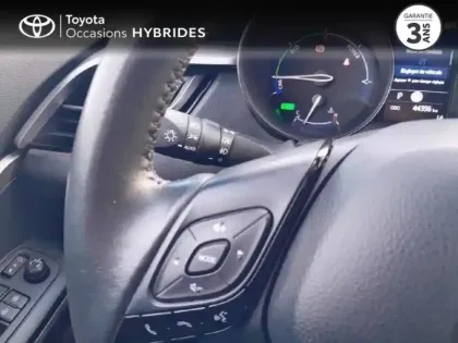 Photo 10 Toyota C-HR  1.8 Hybride 122ch Dynamic Ultimate E-CVT