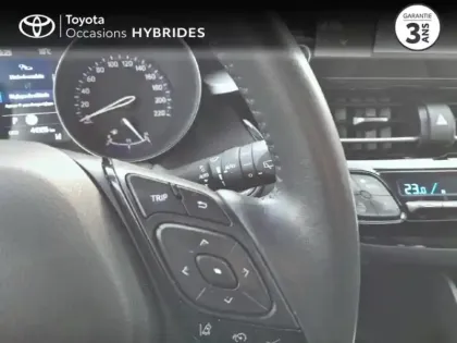 Photo 12 Toyota C-HR  1.8 Hybride 122ch Dynamic Ultimate E-CVT