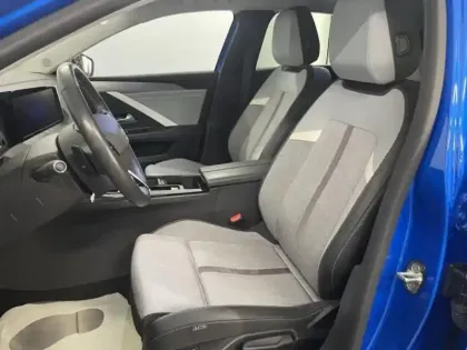 Photo 6 Opel Astra  1.5 D 130ch Elegance BVA8