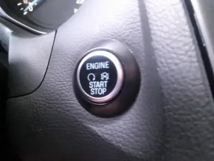 Photo 14 Ford Focus  1.5 TDCi 120ch Stop&Start Titanium