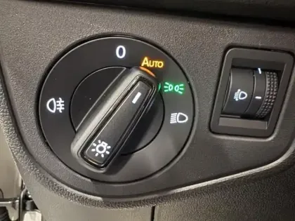 Photo 9 Volkswagen Polo  1.0 TSI 95ch VW Edition DSG7