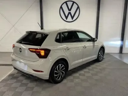 Photo 3 Volkswagen Polo  1.0 TSI 95ch VW Edition DSG7